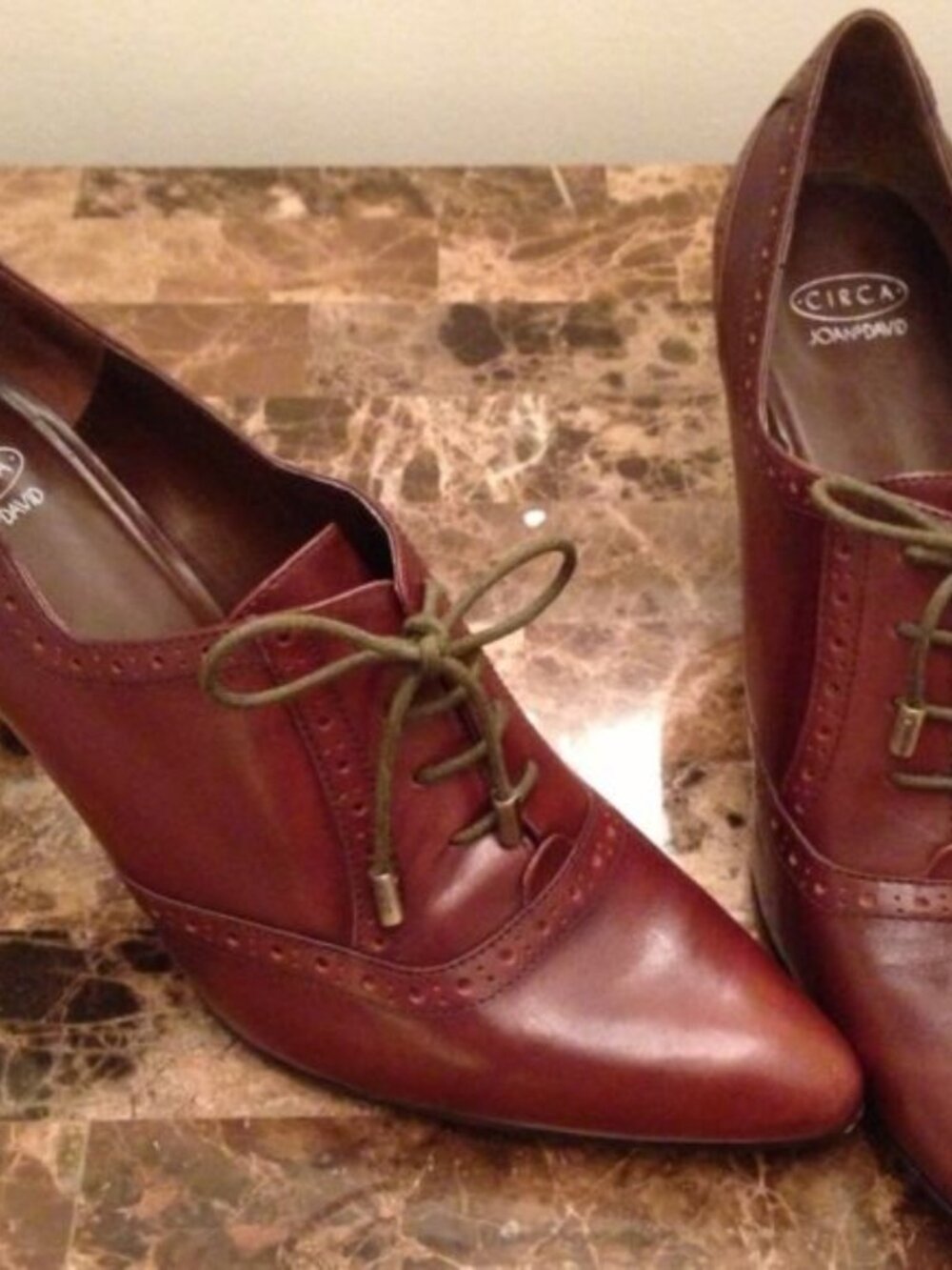 Circa Joan and David Oxford Heels - Picture 7 of 11